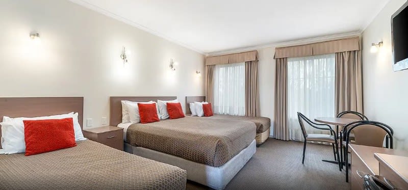 Accommodation & Tourism  business for sale in Wagga Wagga - Image 3