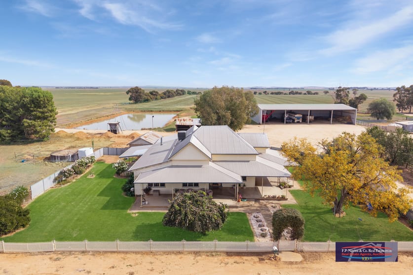 220 Loddon West Road Fernihurst VIC 3518 - Image 1