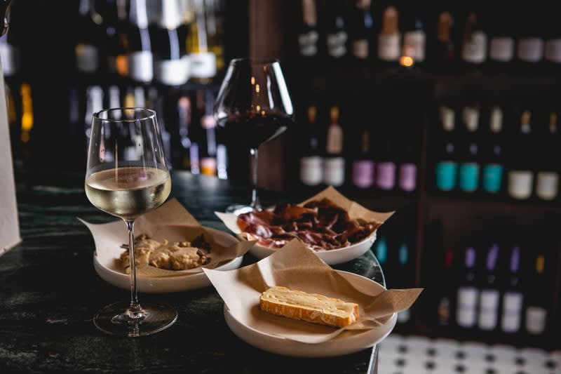 Restaurant  business for sale in QLD - Image 1