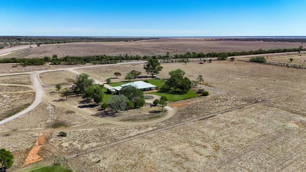 299 Janbeth Road Bourke NSW 2840 - Image 3