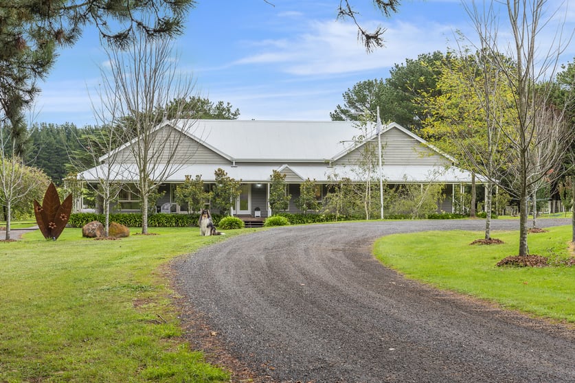 243 Knox Road Romsey VIC 3434 - Image 1