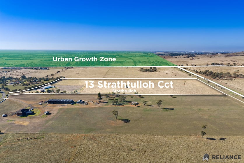 Click to view all images 13 Strathtulloh Circuit Strathtulloh VIC 3338 - Image 3
