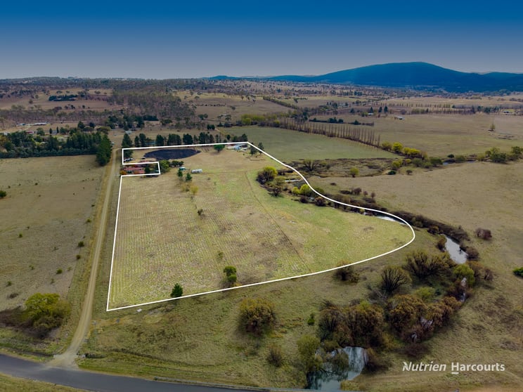 Click to view all images 23 O'Connells Road Armidale NSW 2350 - Image 1