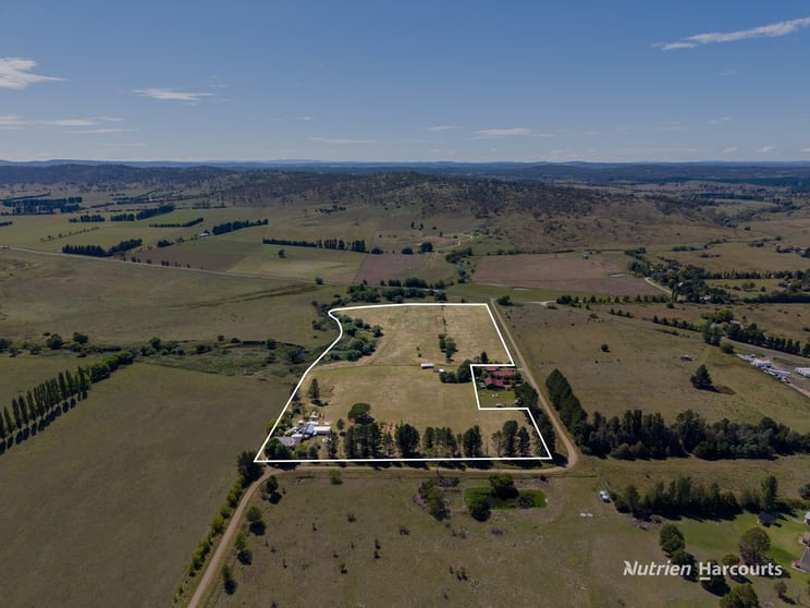 Click to view all images 23 O'Connells Road Armidale NSW 2350 - Image 2