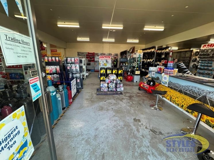Click to view all images 63-65 Conadilly St Gunnedah NSW 2380 - Image 2