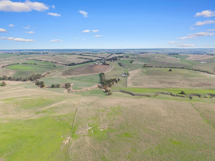 Click to view all images 109 Eagles Road Paschendale VIC 3315 - Image 1