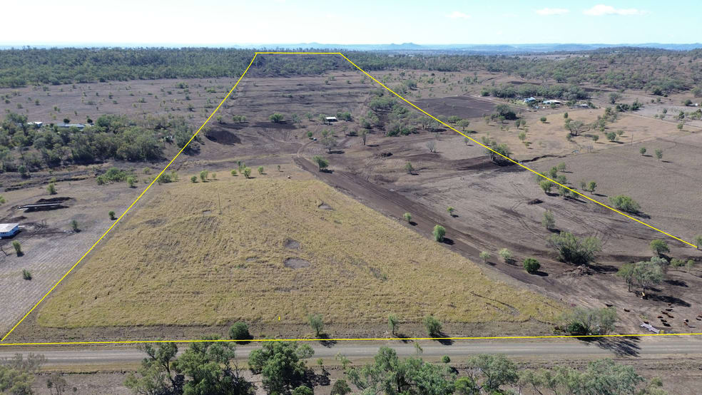 Click to view all images 352 Garratt Stower Road Linthorpe QLD 4356 - Image 2