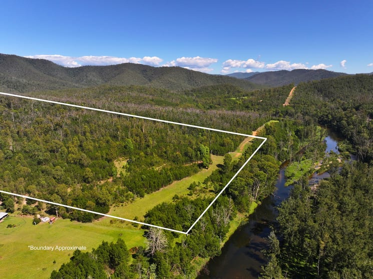 Click to view all images 4041 Araluen Road Deua River Valley NSW 2537 - Image 3