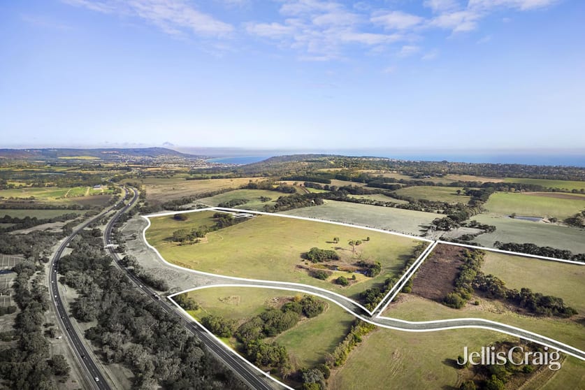 Click to view all images 145 Range Road Mount Martha VIC 3934 - Image 2