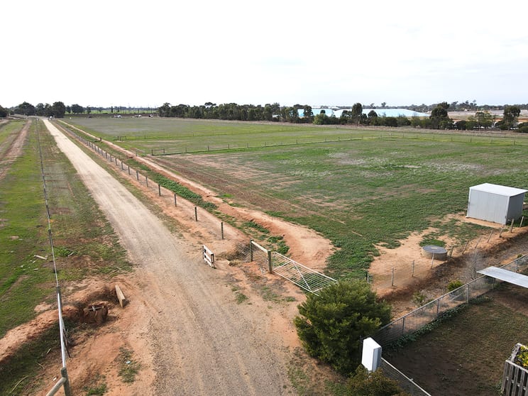 1394 Katamatite-Nathalia Road Waaia VIC 3637 - Image 2