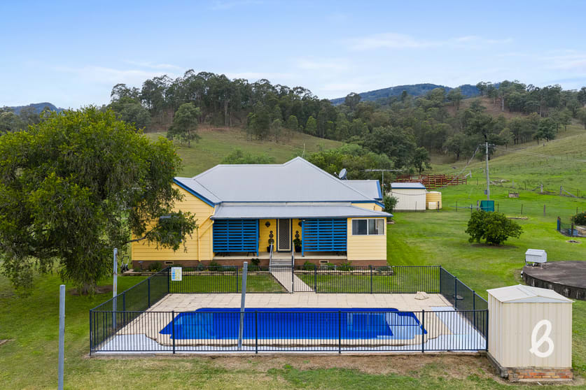 Click to view all images 428 Carrowbrook Road Singleton NSW 2330 - Image 2