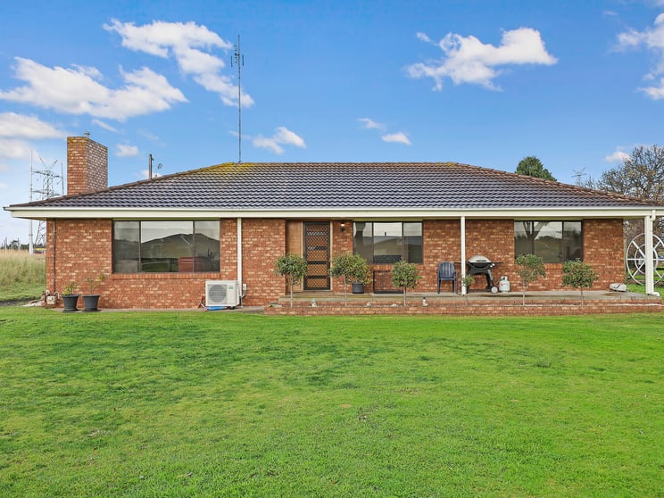 105 Derril Road Portland VIC 3305 - Image 3