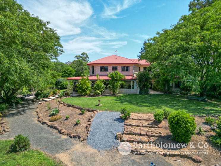 Click to view all images 119 Kooralbyn Drive Kooralbyn QLD 4285 - Image 2