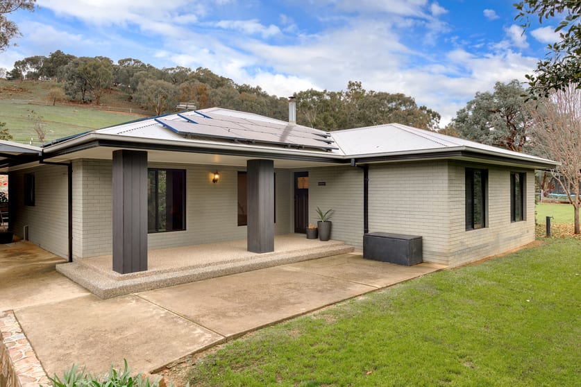 Click to view all images 817 Huon Creek Road Huon Creek VIC 3691 - Image 2