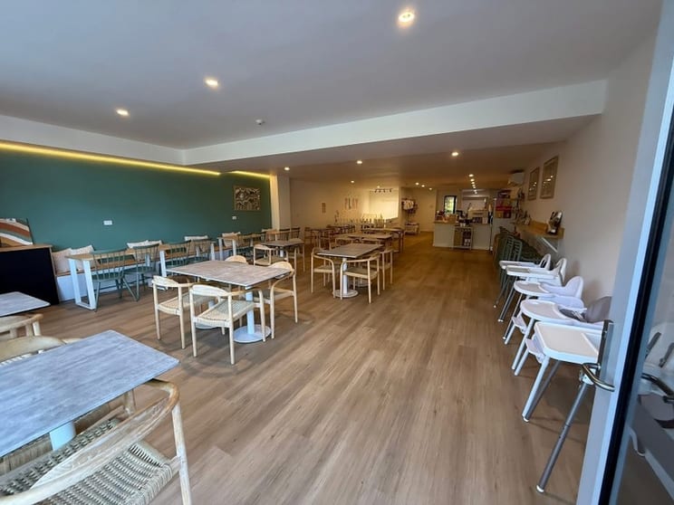 Cafe & Coffee Shop  business for sale in Bateau Bay - Image 1