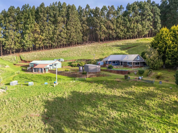 Click to view all images 422 Paradise Road Paradise TAS 7306 - Image 3