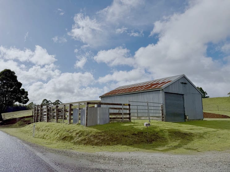 Click to view all images 1431 Preolenna Road Moorleah TAS 7325 - Image 2