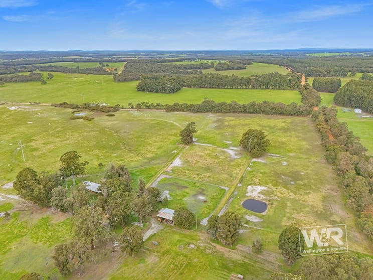 274 Lake Barnes Road Narrikup WA 6326 - Image 2
