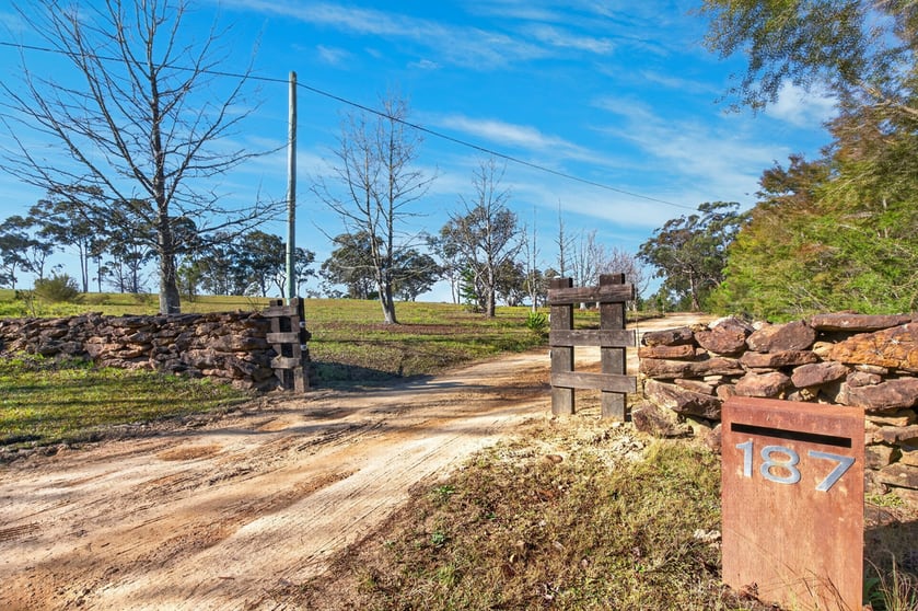 Click to view all images 187 Konda Road Somersby NSW 2250 - Image 2