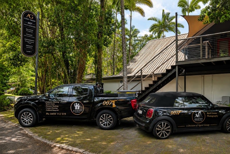 17 Veivers Road Palm Cove QLD 4879 - Image 3