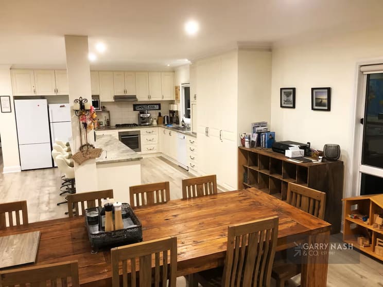 Click to view all images 190 Reillys Lane Oxley VIC 3678 - Image 3