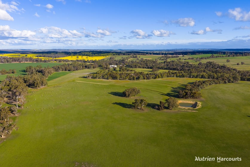 Click to view all images 1722 Williams-Darkan Road Williams WA 6391 - Image 1
