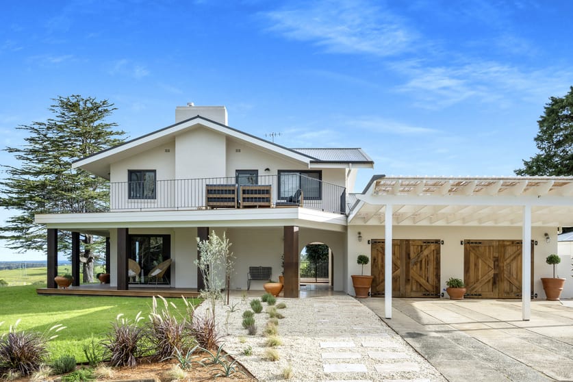 Click to view all images 100a Devitts Lane Meroo Meadow NSW 2540 - Image 2
