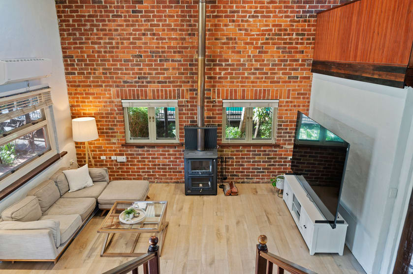 Click to view all images 1821 Bussell Highway Stratham WA 6237 - Image 3