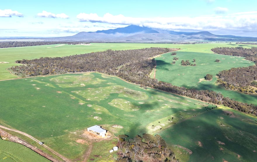 1 Yungermere Road Gnowellen WA 6328 - Image 2