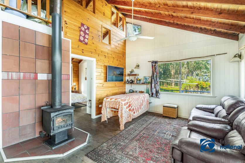 Click to view all images 220 Lees Lane Hogarth Range NSW 2469 - Image 3