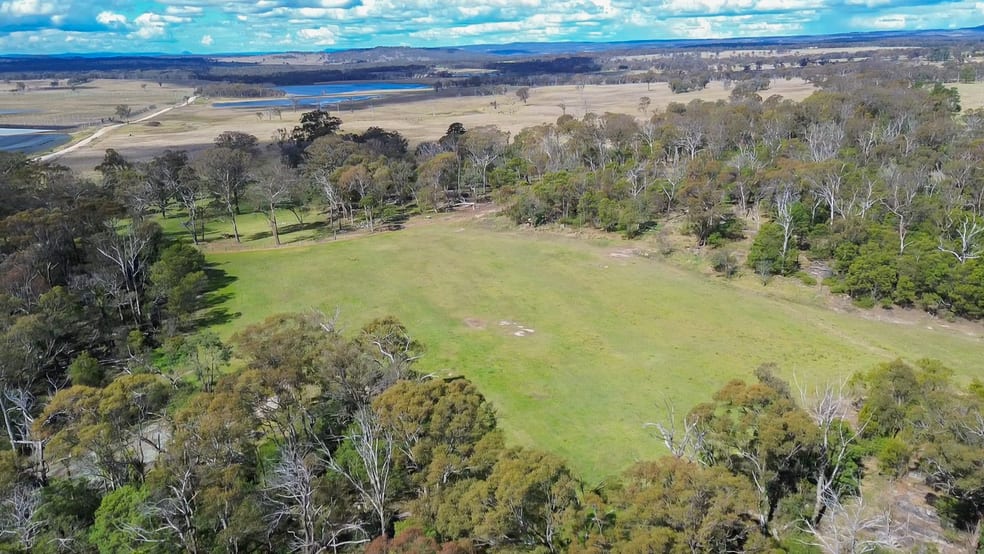 Click to view all images 24935 New England Highway Thulimbah QLD 4376 - Image 2