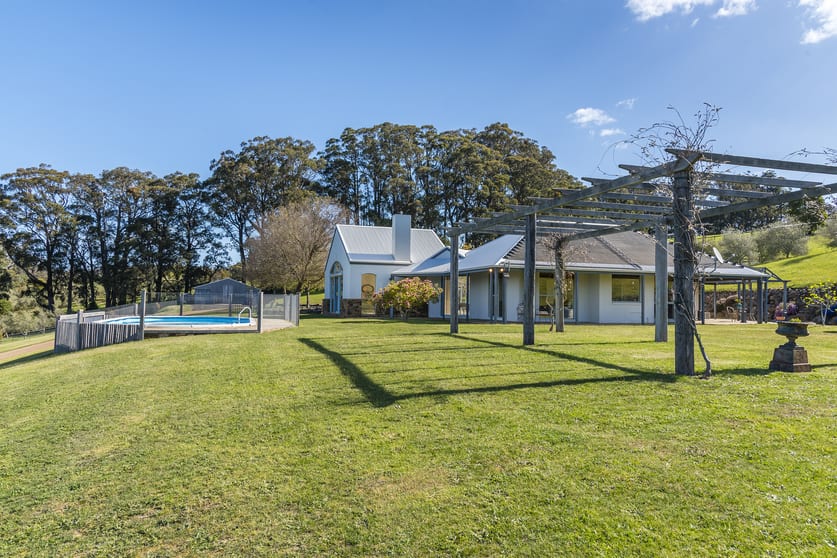 Click to view all images 112 Eatons Road Kerrie VIC 3434 - Image 3