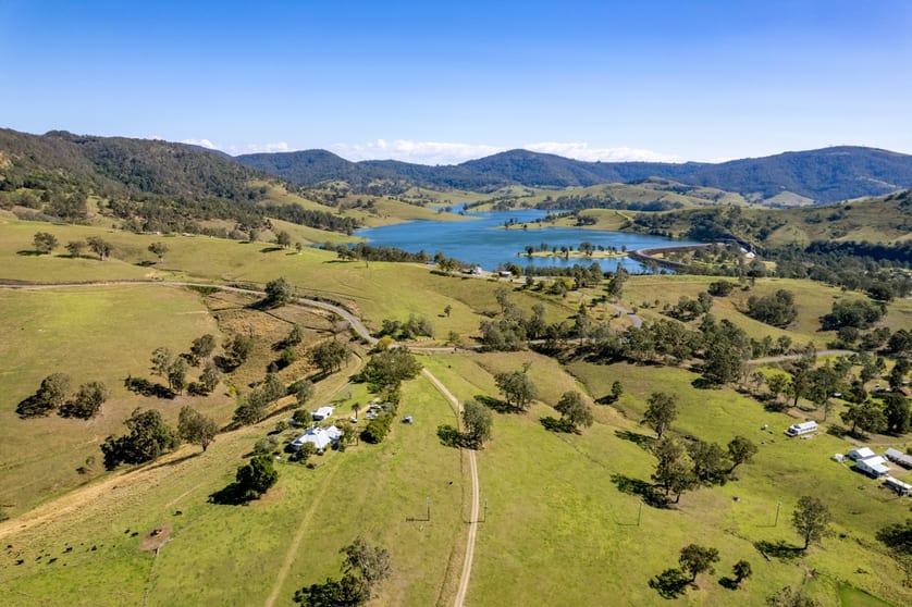 Click to view all images 1800 Paterson River Road Lostock NSW 2311 - Image 2