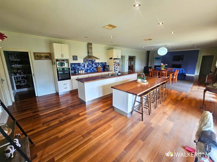 Click to view all images 1416 Finlay Road Tongala VIC 3621 - Image 2