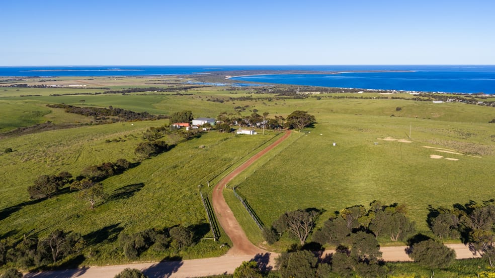 280 Clarkes Lane North Shields SA 5607 - Image 2