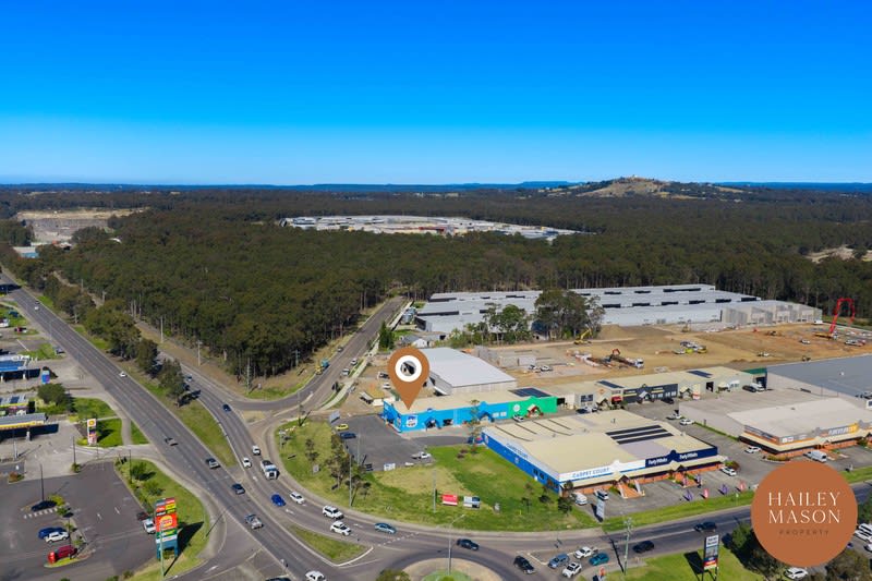 Click to view all images 3 & 4/207 Princes Highway South Nowra NSW 2541 - Image 3