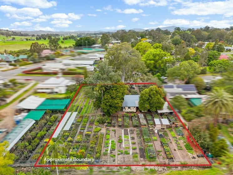 Click to view all images 3 William Street Wingham NSW 2429 - Image 2
