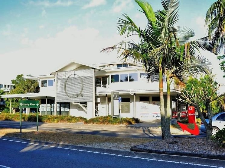 Click to view all images 2/14 Quamby Place Noosa Heads QLD 4567 - Image 1