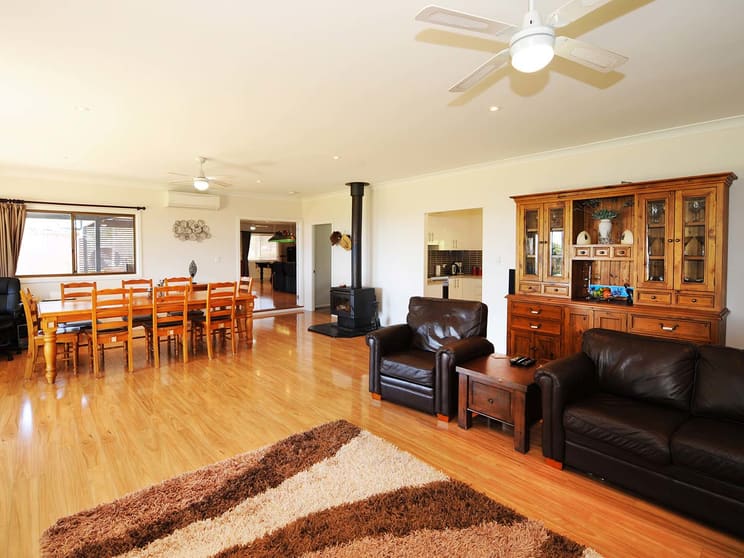 Click to view all images 293 Upper Piambong Road Mudgee NSW 2850 - Image 2