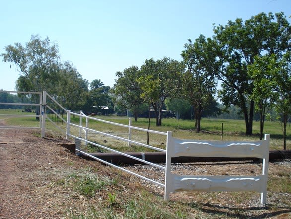 5 McHenry Road Acacia Hills NT 0822 - Image 2