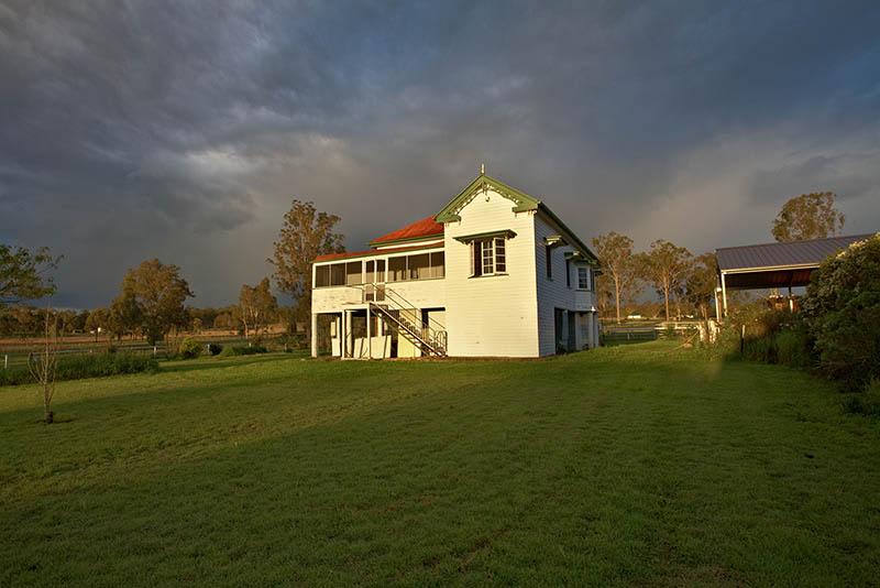 Click to view all images 168 Ipswich Boonah Road Purga QLD 4306 - Image 1