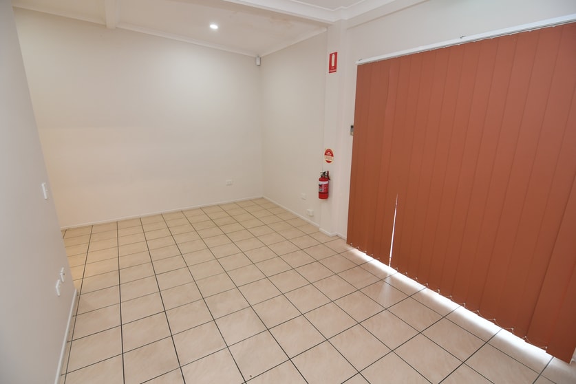 Factory, Warehouse & Industrial commercial property for lease at 2/23 Rendle Street Aitkenvale QLD 4814