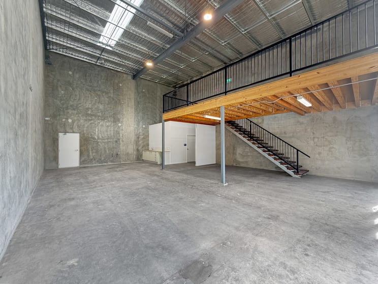 Factory, Warehouse & Industrial commercial property for lease at 2/29 Lenco Crescent Landsborough QLD 4550 Factory, Warehouse & Industrial commercial property for lease at 2/29 Lenco Crescent Landsborough QLD 4550