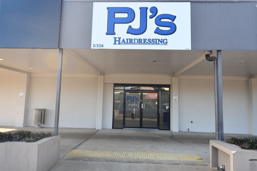 Shop & Retail commercial property for lease at 2/226 Charters Towers Road Hermit Park QLD 4812 Shop & Retail commercial property for lease at 2/226 Charters Towers Road Hermit Park QLD 4812