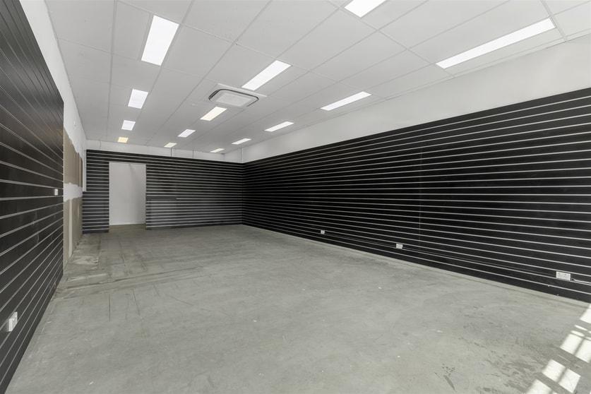 Shop & Retail commercial property for lease at 580 Redbank Plains Road Redbank Plains QLD 4301 Shop & Retail commercial property for lease at 580 Redbank Plains Road Redbank Plains QLD 4301