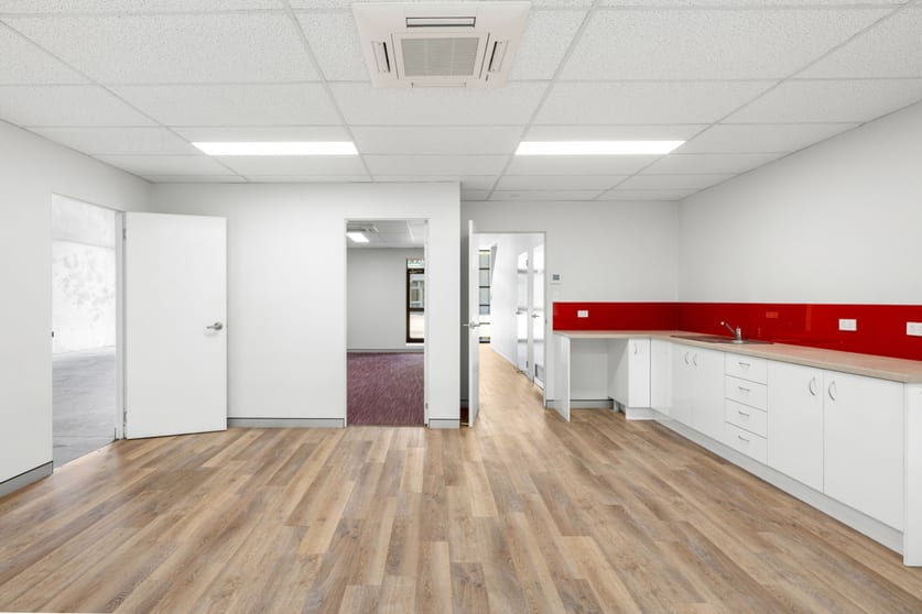 Factory, Warehouse & Industrial commercial property for lease at Unit 13, 21 Babilla Close Beresfield NSW 2322