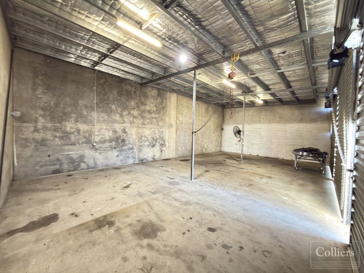 Factory, Warehouse & Industrial commercial property for lease at 6/13-19 Civil Road Garbutt QLD 4814