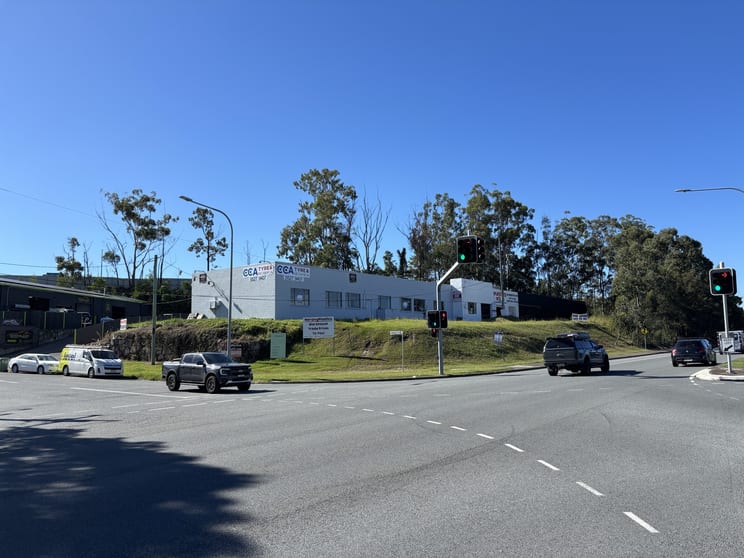 Factory, Warehouse & Industrial commercial property for lease at Molendinar QLD 4214 Factory, Warehouse & Industrial commercial property for lease at Molendinar QLD 4214
