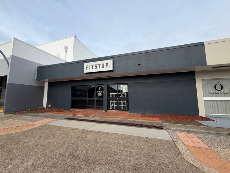 Shop & Retail commercial property for lease at 1 & 2/143 Tingal Road Wynnum QLD 4178 Shop & Retail commercial property for lease at 1 & 2/143 Tingal Road Wynnum QLD 4178