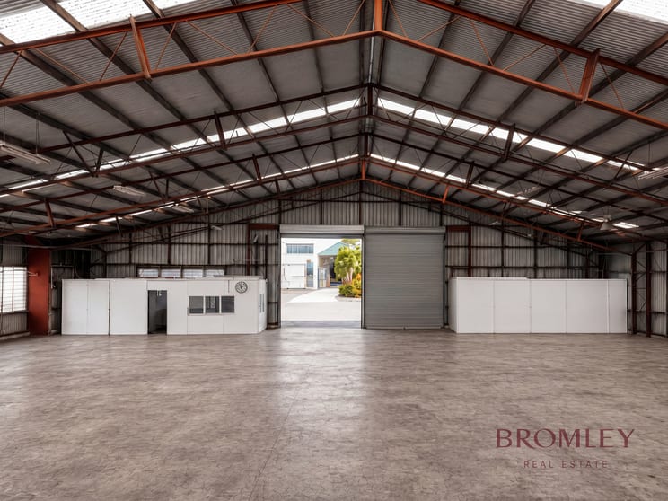 Factory, Warehouse & Industrial commercial property for lease at 7-9 Lucy Street Moorooka QLD 4105 Factory, Warehouse & Industrial commercial property for lease at 7-9 Lucy Street Moorooka QLD 4105